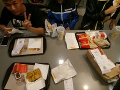 -麦当劳(伟城广场店)