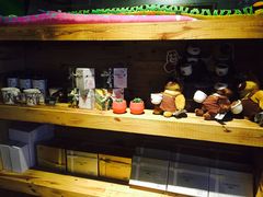 -Who乎coffee&bar