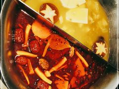 -湊湊火锅·茶憩(打浦桥日月光店)