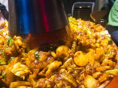 -炉小二铜锅牛蛙•川湘菜(三里屯店)