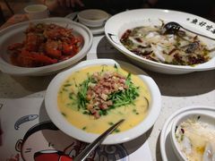 -江渔儿酸菜鱼·拔草餐厅(虎门君乐汇店)