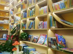 -安妮花英语·青少儿(海格堡店)
