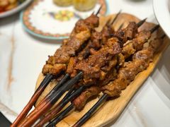 -牧场烧烤餐饮广场