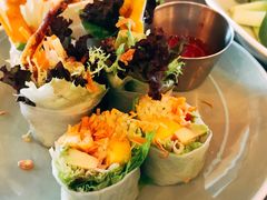 牛油果软壳蟹米纸卷-CHINCHIN 青青·泰国料理(万象食家店)