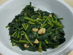 -笨罗卜浏阳菜馆(太平街店)