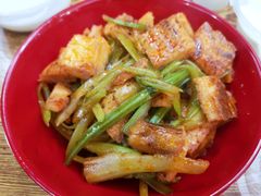 酱香鸡炒馕-辣风芹米粉店(团结路店)