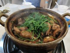 -渝君重庆火锅(嘉宾路店)