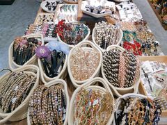 -泰康仰忠精品批发城