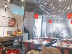 -尚尚仙·酸汤猪手·猪肚鸡火锅(华联万柳购物中心店)