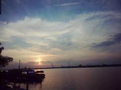 -人民防洪胜利纪念塔