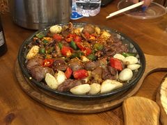 -老东镇啤酒屋海鲜加工·蒸汽海鲜·海鲜烧烤(台东店)