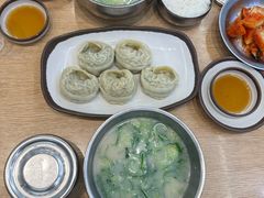 -神仙雪浓汤(明洞店)