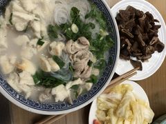 -天发芽·何记葫芦头泡馍·老字号(小南门店)