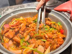 -禄婶鸡煲·打边炉
