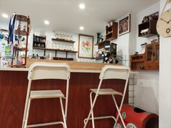 -C.Y Cafe