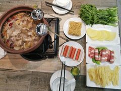 -东记炭炉·海鲜鸡煲(龙华店)