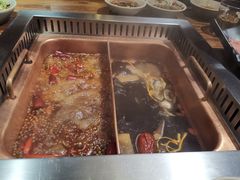 -老牌坊云南鱼豆花火锅(嵩山店)