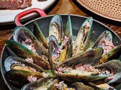 -Brut Eatery Wine Bar & Restaurant (建国东路店)
