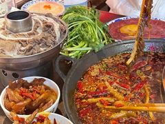 -萍姐火锅·公路夜市(武汉首店)