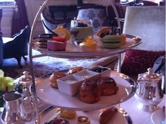 红丝绒下午茶-Salon de Ville浦江汇(上海外滩华尔道夫酒店店)