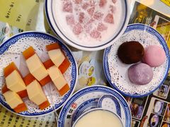 -广信牛奶甜品世家(台东店)