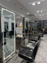 -Coo Hair salon