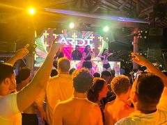 -FINNS Beach Club