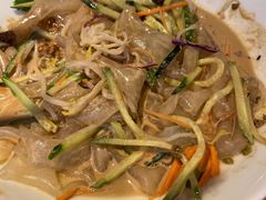 东北七彩大拉皮-关东小磨东北菜(上海长风大悦城店)