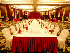 瑞和宴会厅 高档鸡尾酒会.jpg-德州凤冠假日酒店