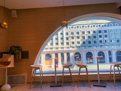 -奈雪的茶(百盛店)