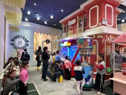 -奈尔宝·儿童乐园·亲子餐厅(华采天地店)