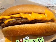 -麦当劳(龙洞店)