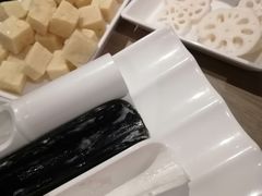 -彤德莱火锅(果园路店)