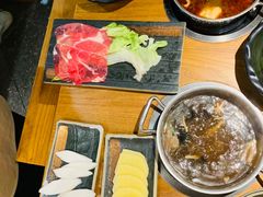 -呷哺呷哺 黄金牧场 (新中关购物中心店)