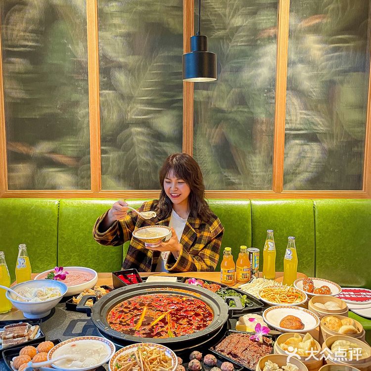 成都仅1家❗️吃遍40➕道四川小吃的重庆老火锅