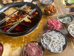 -正南齊北重庆老火锅(光华村直营店)