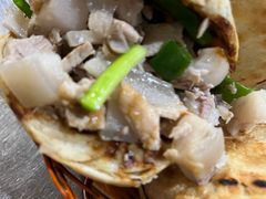 -金卯白肉罩火烧