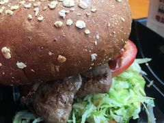 -The Habit Burger Grill 哈比特汉堡(复兴soho店)