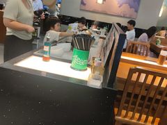 -呷哺呷哺(常营华联店)