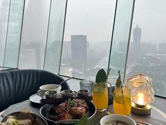 -Hi City·城市之巅