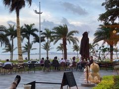 -星巴克(珠海仁恒滨海中心店)