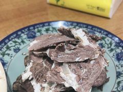 -何永光123鲜牛肉馆(1号店)