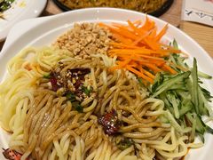 -三个大叔烤羊肉串·歌手驻唱·碳烤鲜肉(西三旗店)
