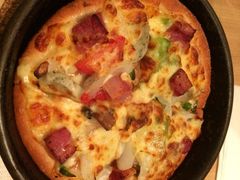 德式盐烤猪肘披萨-必胜客(漕宝路店)