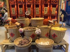 -刘淑芬·活鱼铁锅炖(北京首店)