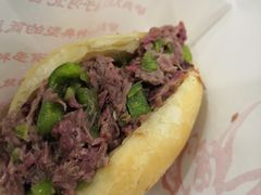 驴肉火烧-保府味道金饼驴肉(橄榄郡店)