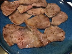 -山川小町·极番烧肉(新地假日广场店)