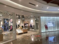 -NIKE(虹悦城店)