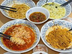 -李与白包子铺(桐梓林店)