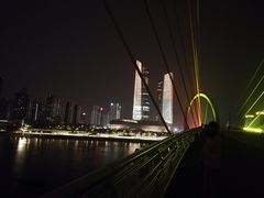 -南京眼步行桥